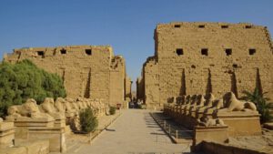 Die 5 wichtigsten Tempel in Luxor:Karnak tempeles Luxor Egypt